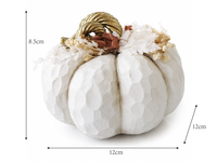 Ornement de citrouille blanche martelé fait main, arrangement de fleurs séchées, sculpture en résine à tige dorée, figurine, décoration de table pour la récolte d'automne