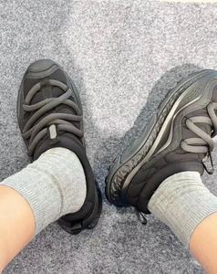 Nouvelles Chaussures de Course Tendance 2026 pour Hommes et Femmes - Chaussures de Sport Respirantes à Tige Tricotée de Haute Qualité et Amortissantes - Product Image 5