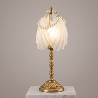 Lampe de chevet romantique avec base en laiton pour la chambre à coucher et la décoration de la maison, lampe de table vintage française en coquille de nacre