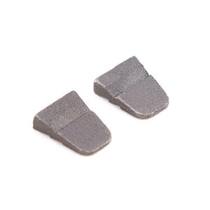 Cales en fonte pour renforcement de haches et marteaux 1P1.5P2P, pièces de machines agricoles - Product Image 3