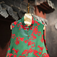Vêtements pour femmes originaux, nouveau style chinois, design vert améliorant l'apparence, col montant irrégulier, gilet en soie grande taille 5675