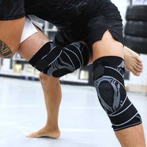 <span class=keywords><strong>Rodillera</strong></span> de compresión, <span class=keywords><strong>rodillera</strong></span> protectora ajustable <span class=keywords><strong>con</strong></span> estabilizadores laterales, almohadilla de Gel para aliviar el dolor, <span class=keywords><strong>rodillera</strong></span> transpirable - Product Image 5