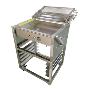 Machine à enrober les beignets sur roues, manuelle, pour la glaçage au sucre des beignets, pour usine de snacks - Product Image 1
