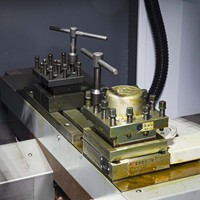 Máquina de torno CNC horizontal Función de fresado opcional Máquina de corte y torneado CNC de riel de guía lineal de 0,01mm con control GSK