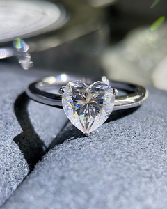 แหวนหมั้นเพชรทรงคลาสสิค 3.00 กะรัต เพชรเพาะเลี้ยงทรงหัวใจ ทองคำขาว 14K แหวนแต่งงานแบบโซลิแทร์ - Product Image 5