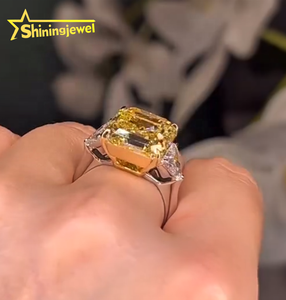 Anillo de Diamante de Laboratorio con Certificado IGI en Oro Macizo Amarillo de 10k con Corte Asscher para Boda y Compromiso para Mujer - Product Image 5