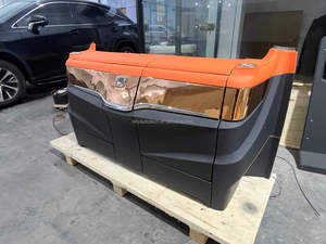 Kit di Aggiornamento Completo per Interni Vito Metris V-Class W447 con Divisorio Nuovo Stile Sedile Posteriore Modificato con Tavolini Pieghevoli e Frigorifero - Product Image 3