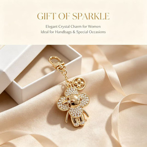 Llavero de Aleación con Diseño de Dibujos Animados Creativos y Diamantes de Imitación para Equipaje - Souvenir para Mujeres y Niñas - Product Image 2