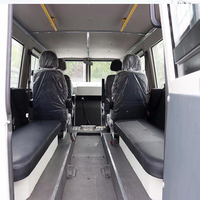 Fabricant 4x2 4x4 18 sièges 22 places Transporteur de passagers Camion minier Bus de mine Voitures de tourisme pour l'exploitation minière