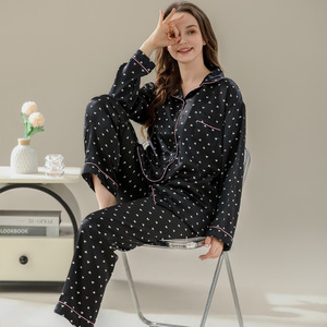 Pijama Mulheres Novo Preto Senior Senso de amor Placket Cardigan Girl Home Lazer Confortável Conjunto de Seda Gelo - Product Image 3