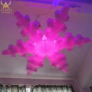 Flocon de neige gonflable éclairé par LED de couleur pour la boutique de bar de discothèque annonçant la décoration suspendue - Product Image 5