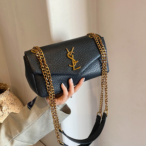 กระเป๋าสะพายข้างแบบโซ่สำหรับผู้หญิงสไตล์ฝรั่งเศสระดับไฮเอนด์ รุ่นใหม่ปี 2026 น้ำหนักเบา ทำจาก PU พร้อมซิป - Product Image 1