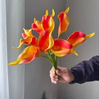 Künstliche PU Handgefertigte Calla-Lilien Brautstrauß Hochzeitsparty Heimdekoration Blumenarrangement