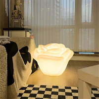 Lampe de table LED moderne en acrylique givré en forme de rose pour salon, chambre, bureau, villa, hôtel, décoration intérieure