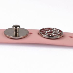 Venta al por mayor de fábrica: Dijes metálicos para correas de reloj de 38/40/42/<span class=keywords><strong>44</strong></span> <span class=keywords><strong>mm</strong></span>, dijes para relojes inteligentes compatibles con correas de iWatch 6 <span class=keywords><strong>SE</strong></span> - Product Image 6