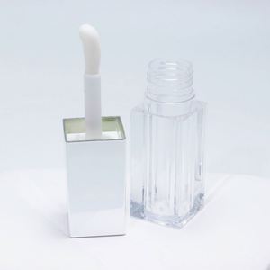 Tubos de Lápiz Labial Cuadrados Vacíos al por Mayor con Logotipo Personalizado, Envases Transparentes para Lápiz Labial con Brocha Grande - Product Image 4