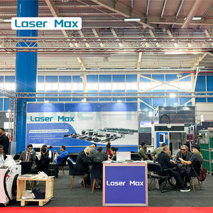 Machine de découpe laser Laser <span class=keywords><strong>Max</strong></span> 3000W à 3 mandrins, fixation latérale, longueur 12m, capacité 360mm pour métaux de moyenne épaisseur, Cypcut HIWIN - Product Image 3