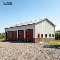 Entrepôt moderne en structure métallique préfabriquée, hangar de stockage robuste, bâtiment d'atelier