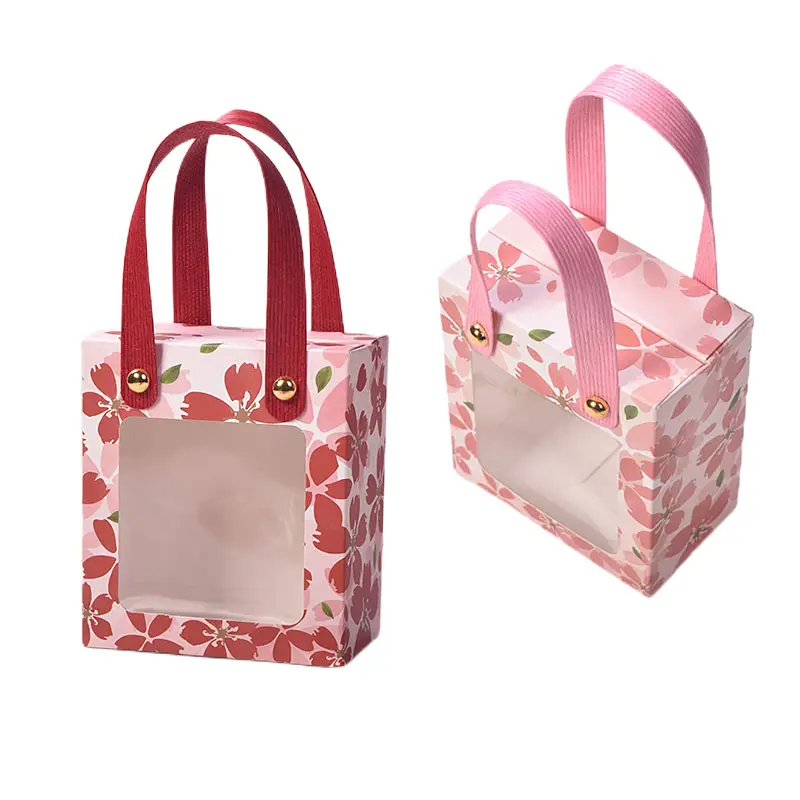 मेहमानों के जन्मदिन की पार्टी के लिए शादी के उपहारों के लिए पीवीसी विंडो हैंडबैग के साथ नया उपहार बैग पैकेजिंग फूल कैंडी बॉक्स पेपर बैग
