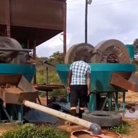 Broyeur à moulin à tambour humide pour minerai d'or modèle 1100 de haute qualité