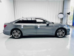 Acceptons les commandes personnalisées – <span class=keywords><strong>Audi</strong></span> A6L 40 TFSI 2019 d'<span class=keywords><strong>occasion</strong></span> avec pack S Line Sport, aide au stationnement, berline professionnelle bien entretenue, économique - Product Image 4