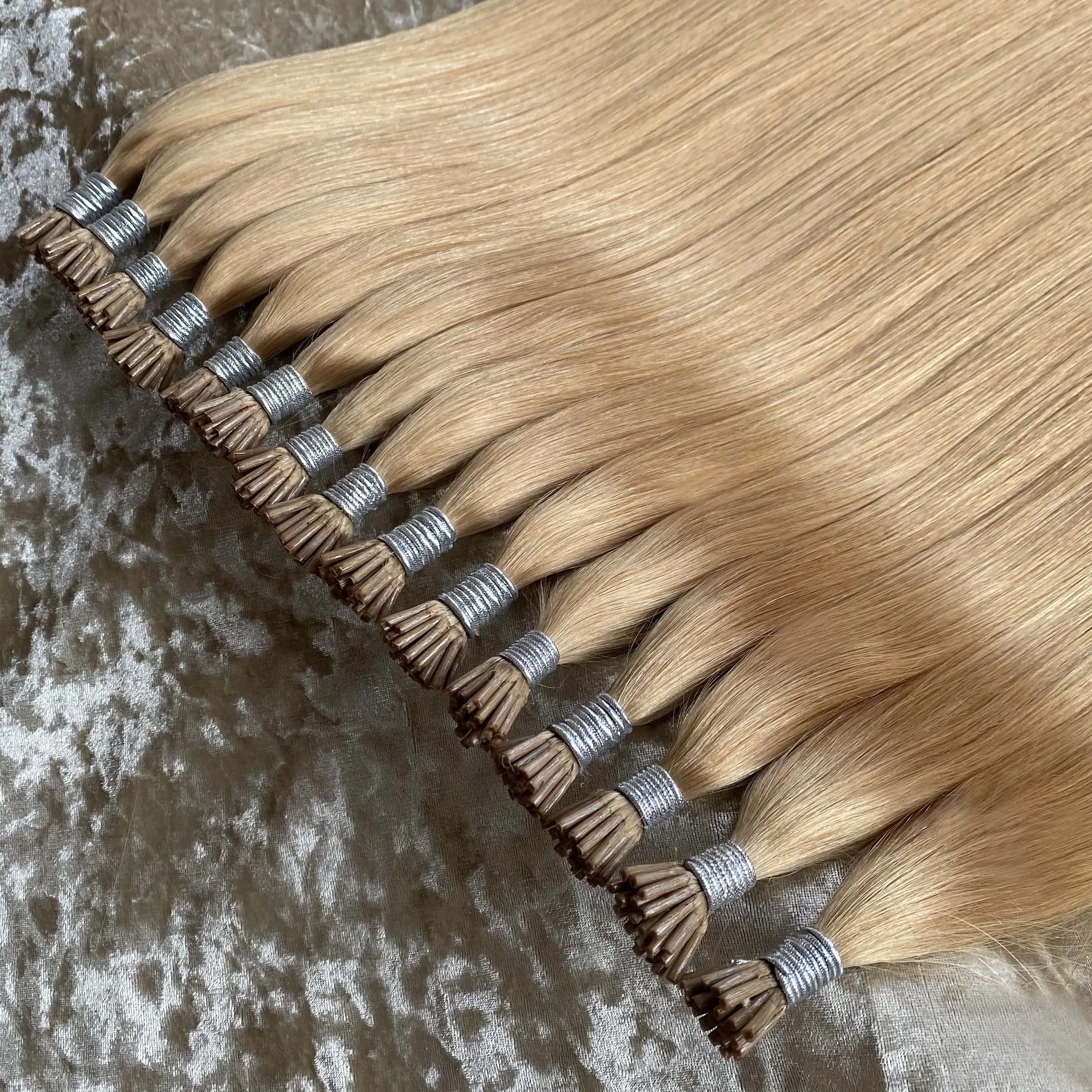 Wholesale Raw Cuticle Aligned Russian Itip Hair Extension Keratin Stick I Tip Remy Human Hair Extensions 2023 Most Popular Hiar