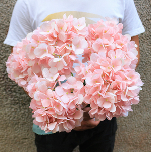 Hortensias artificiales de alta calidad, de tacto Real hortensias, cabeza grande, flor de hortensia verde y blanca para decoración de bodas - Product Image 3