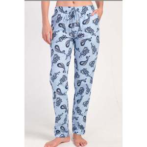 Pijamas de Modal y Spandex Transpirables para Mujer, Cintura Elástica, Logotipo Personalizado, Diseño de Animales y Dibujos Animados, Conjunto de Bata con Bolsillos para Uso Doméstico - Product Image 1