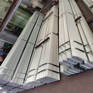 Angles en acier allié AiSi personnalisés Q235B/Q355 Angle égal en carbone pour le pliage de structures d'ingénierie/soudage/traitement de coupe - Product Image 5