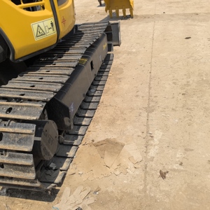 Excavadora Mini Komatsu PC35 de 3.5 Toneladas, Casi Nueva, Usada, con Motor y Caja de Cambios, Origen Japón, Mejor Precio de Venta - Product Image 6