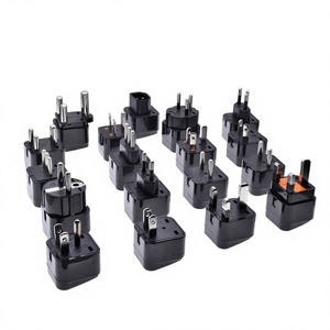 Adaptadores de Viaje Universales para Reino Unido, Tipo G - Product Image 4