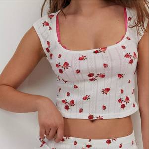 Pijama de Verano para Mujer, Diseño OEM de Fábrica, Cintura Elástica, Tejido de Punto, Estampado de Fresas, Ropa de Dormir Sexy - Product Image 2