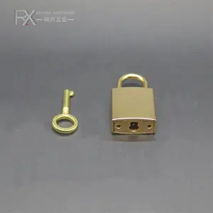 Custom zinklegering high end metalen decoratieve hangslot met sleutel echte tas lock sluiting accessoires voor handtas bagage doos hardware
