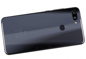 Xiao Mi Mi8 <span class=keywords><strong>Lite</strong></span> Mi 8 <span class=keywords><strong>Lite</strong></span> con 6GB de RAM, <span class=keywords><strong>128GB</strong></span> de ROM, Cámara Frontal de 24MP, Teléfono Celular Oficial 3G 4G con Doble Nano-SIM, MI 8 <span class=keywords><strong>Lite</strong></span> - Product Image 5