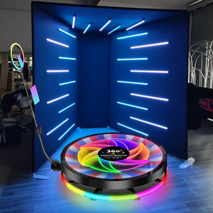 Piattaforma Girevole Automatica a 360 Gradi per Selfie e Video, Macchina Photobooth per Smartphone e iPad - Product Image 1