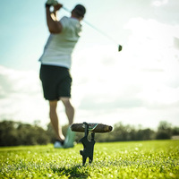 Outil de golf multifonction en alliage de zinc avec marqueur de balle, fourche de réparation, pince à cigare, ouvre-bouteille et clip magnétique pour accessoires de golf