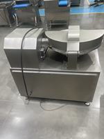 ChaiNa Nouveau Hachoir Automatique Antidérapant en Acier Inoxydable 304 de 80L pour Viande de Bœuf et Légumes, Lames en Acier Allié, Capacité Maximale 300kg/h, 380V
