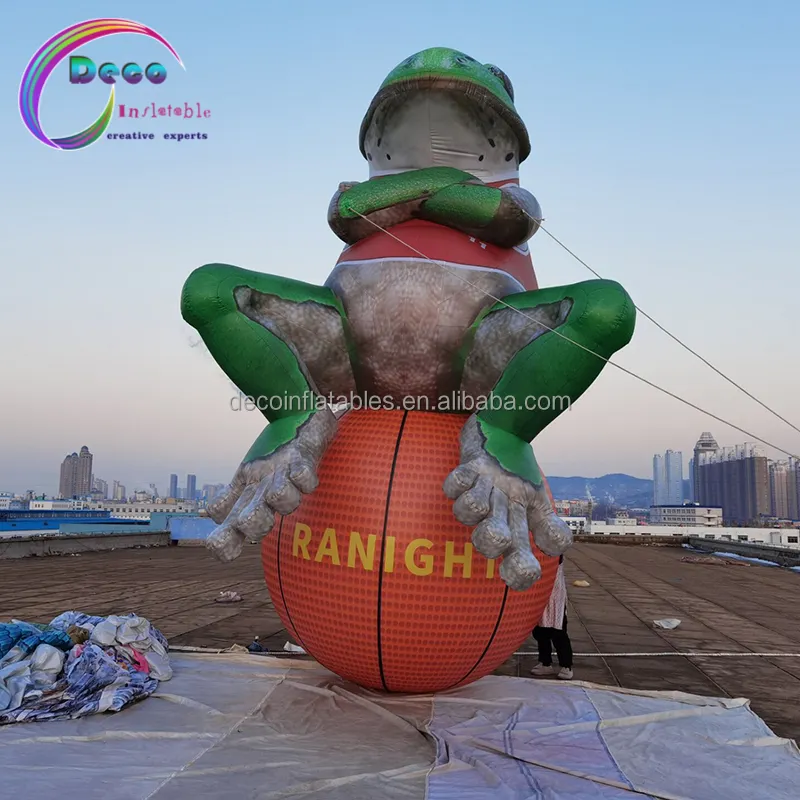 Grenouille gonflable énorme de modèle de publicité extérieure de promotion avec le grand basket-ball