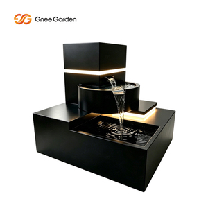 Fontaine d'eau rectangulaire galvanisée avec éclairage LED, résistante aux intempéries, moderne, de haute qualité, vente en gros - Product Image 3