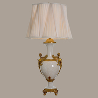 Lampe de table en bronze et blanche, vintage français, accessoire pour chapiteau de fleurs, pour chambre et salon, style statue de luxe deux fonte