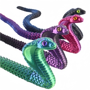 Jouets anti-stress en plastique articulés en forme de serpent et de cobra imprimés en 3D sur mesure - Décoration éducative flexible pour la maison/le bureau - Product Image 1