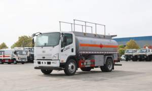 Camion de ravitaillement à la demande Jiefang 5121 - Fonctionnement facile et faible coût d'entretien - Product Image 5