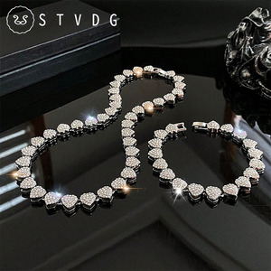 Conjuntos de Joyería de Moda Personalizados al por Mayor con Incrustaciones de Moissanita, Regalos de San Valentín, Cadenas de Tenis con Corazones de Amor Estilo Hiphop, Chapado en Oro de 14K - Product Image 1