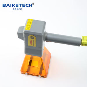 Máquina de marcado láser de fibra de <span class=keywords><strong>mano</strong></span> Marcador láser portátil fácil de mover en hoja de metal para marcado de <span class=keywords><strong>código</strong></span> QR de logotipo - Product Image 5