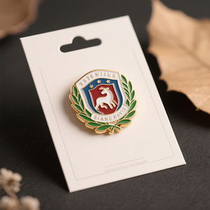 Venta al por mayor de fábrica: Pines de solapa personalizados de metal chapado con diseño de dibujos animados, de alta calidad, esmaltados (duros y blandos) - Product Image 4