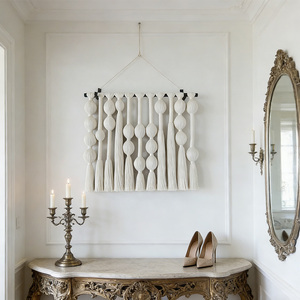 Art mural en macramé neutre fait à la main, boule tressée en macramé ivoire, sculpture <span class=keywords><strong>murale</strong></span> en macramé <span class=keywords><strong>pour</strong></span> chambre à coucher minimaliste et confortable - Product Image 3