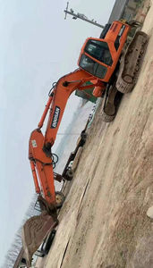 Doosan DH220-9 sur chenilles occasion exxcavator 22 Tonnes peinture originale Machine DH220Lc-7 dh220lc-9e Doosan d'occasion en stock - Product Image 2