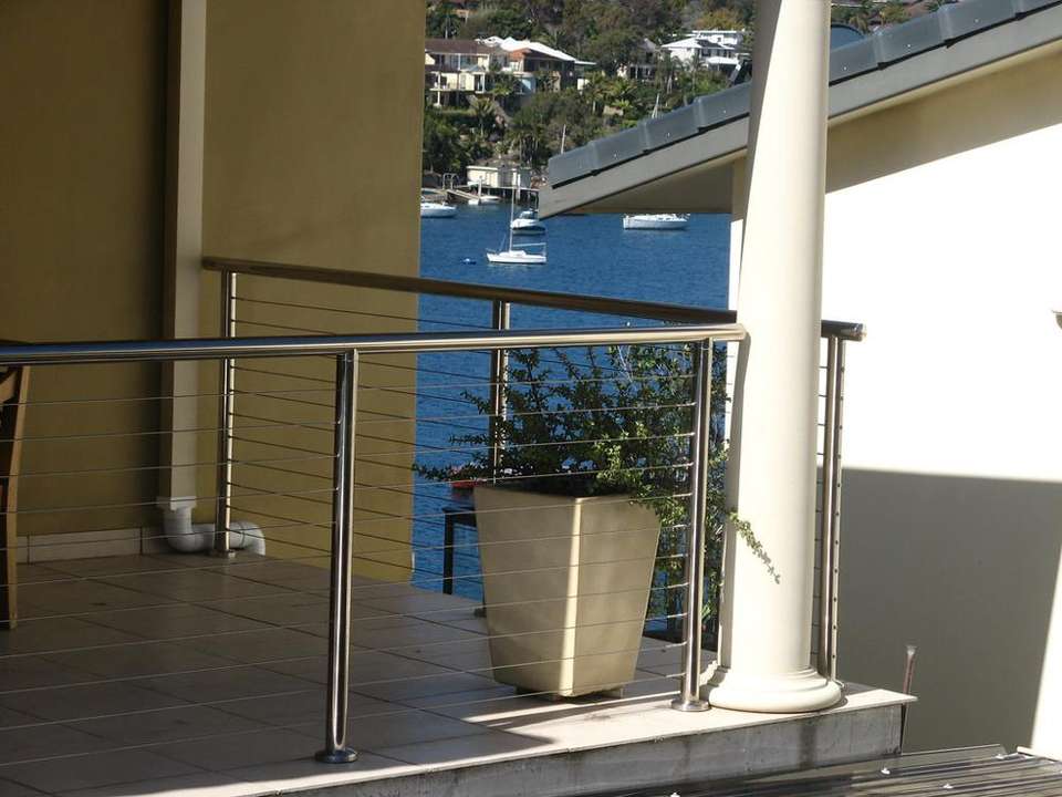Stainless Steel Cable Railing Modern Stairwell Handrail Floor Mounted ...