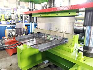 Hochwertige Eisen-Stehfalz- und Rippen-Dachformmaschine Verzinkte Maßgefertigte Stehfalz-Dachplattenformmaschine - Product Image 3
