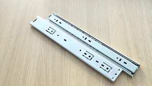 Guías deslizantes <span class=keywords><strong>de</strong></span> extensión total con rodamientos <span class=keywords><strong>de</strong></span> bolas <span class=keywords><strong>de</strong></span> alta resistencia <span class=keywords><strong>de</strong></span> 53 mm con cierre suave <span class=keywords><strong>para</strong></span> <span class=keywords><strong>correderas</strong></span> telescópicas <span class=keywords><strong>de</strong></span> <span class=keywords><strong>cajones</strong></span> - Product Image 4